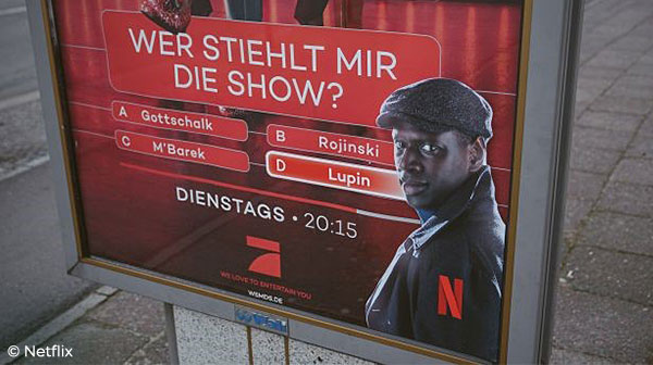 Auf den Plakaten für die Serie "Lupin" versuchte Netflix Joko die Show zu stehlen